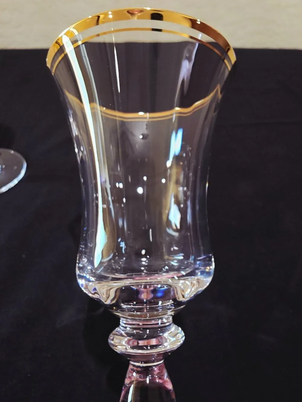 1987-2010 Jamestown Clear Gold Trim Mikasa Crystal Luxury Wine Glasses Glass x 2
